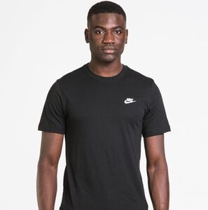 SMALL Nike Sportswear T-shirt
